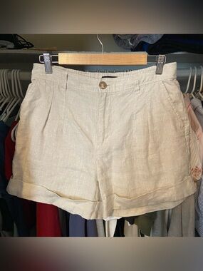 Sanctuary Cream 100% Linen Pleated Shorts